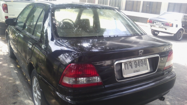 ฮอนด้าซิตี้ เกียออโต ปี2000 รถบางๆ59000ราคาต่อรองได้ครับ