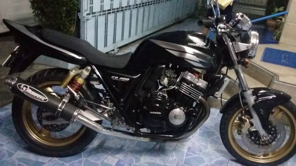 ขาย CB400 ปี97 ทะเบียนพร้อมโอน 75,000