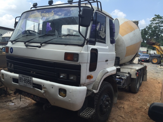 10ล้อโม่ปูน230แรง Nissan UD CWM430M. รถสภาพดีพร้อมใช้