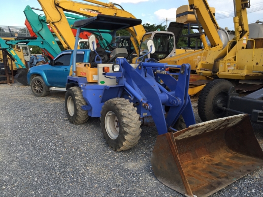 ขายด่วน !!! รถตัก TCM L4-2 รถนอก สภาพสวย มีเอกสาร พร้อมใช้งาน เจ้าของขายเอง ขายด่วน !!! รถตัก TCM L4-2 รถนอก สภาพสวย มีเอกสาร พร้อมใช้งาน เจ้าของขายเอง