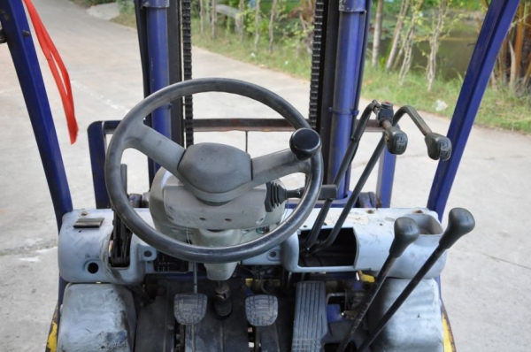 ขายFORKLIFT KOMATSU FG20-12(2ตัน) เสา3.0เมตร สวยเดิมจากญี่ปุ่น ยังไม่เคยใช้ในไทย 129,000เท่านั้น!!