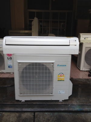**** ขายแอร์ DAIKIN 18000 BTU สภาพสวย **** **** ขายแอร์ DAIKIN 18000 BTU สภาพสวย ****