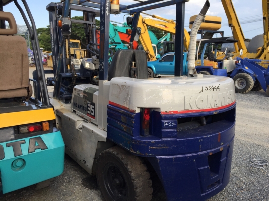ขายด่วน !!! รถฟอร์คลิฟต์ KOMATSU FD35N-5 รถนอก สภาพสวย มีเอกสาร พร้อมใช้งาน เจ้าของขายเอง