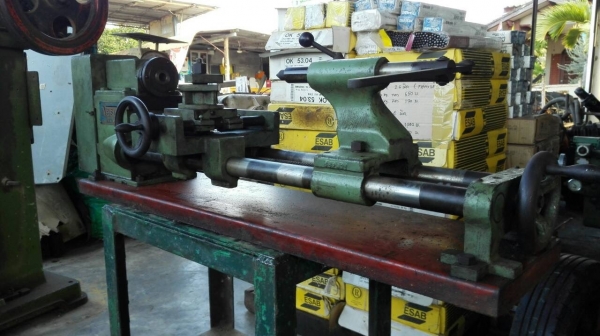 Sale>> กลึงตั้งโต้ะ VESUV made in danmark Vintage stye หายาก น่าเก็บสะสม 089-2499-123 นครปฐมครับ!!