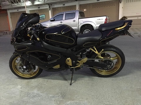 ขายตัวเเรง ZX9 Y99