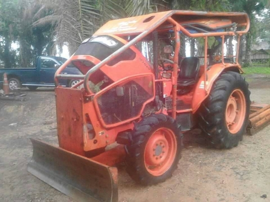 KUBOTA 6040