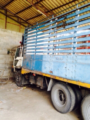 ขายรถบรรทุก 10 ล้อรั้วไม้ MITSUBISHI FN215K 160 แรงม้า ราคา 290000