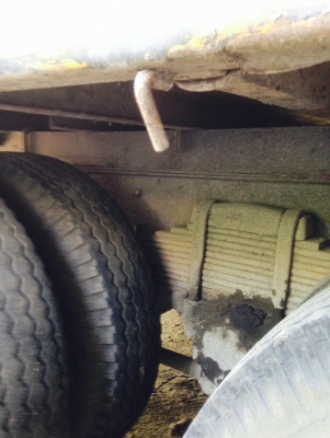 ขายรถบรรทุก 10 ล้อรั้วไม้ MITSUBISHI FN215K 160 แรงม้า ราคา 290000