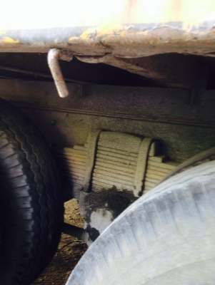 ขายรถบรรทุก 10 ล้อรั้วไม้ MITSUBISHI FN215K 160 แรงม้า ราคา 290000