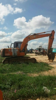 ขายรถแบคโฮHITACHI EX120-2 รถสวยพร้อมใช้ราคา650,000 ขายรถแบคโฮHITACHI EX120-2 รถสวยพร้อมใช้ราคา650,000