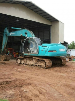 ขายรถแบคโฮ KOBELCO sk200-5บูมยาวและบูมสั้นรวมบูม2ชุดไฟฟ้าครบรถพร้อมใช้งานราคาถูก