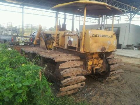 ขายรถแทรคเตอร์ CAT D4D ตีนเป็ดเครื่องฝาบางสวยพร้อมใช้ราคาถูก 195,000 ขายรถแทรคเตอร์ CAT D4D ตีนเป็ดเครื่องฝาบางสวยพร้อมใช้ราคาถูก 195,000