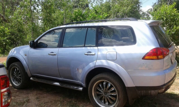 ขาย PAJERO SPORT 4X4 ปี 2009/2552 เกียร์ออโต้ ทะเบียนพร้อม ราคาต่อรองได้ ขาย PAJERO SPORT 4X4 ปี 2009/2552 เกียร์ออโต้ ทะเบียนพร้อม ราคาต่อรองได้