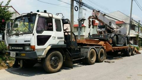 ขายรถเทนเลอร์หัวลากหางโรเบททะเบียนพร้อมทั้งหัวและหางราคาถูก780,000 ขายรถเทนเลอร์หัวลากหางโรเบททะเบียนพร้อมทั้งหัวและหางราคาถูก780,000