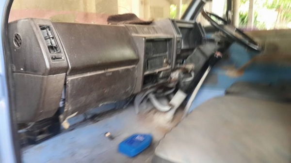 ขาย6ล้ออีซูซุ NKR110 เกียร์ยาว เครื่องดี แชชซีต้องเก็บงาน เอกสารเล่มทะเบียนพร้อมโอน คอกไม้