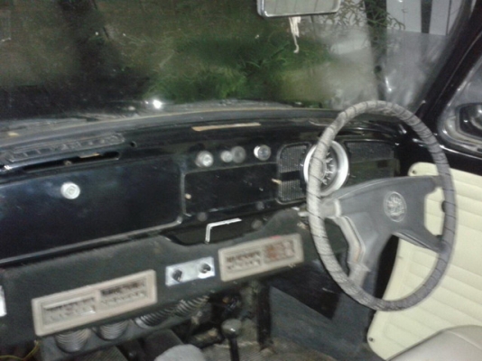 ขออนุญาตขายรถเต่าหน้าโหนกกระจกตรงปี 71