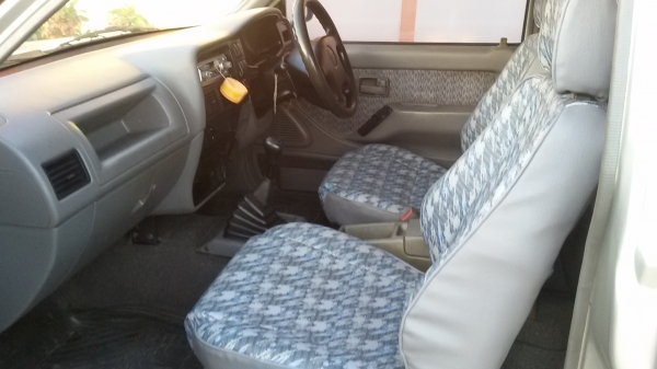 ด่วน ดาวน์เพียง35000บาท ISUZU DARGON EYE เครื่อง2500cc  เครื่องดีแน่นๆ  ไม่ไอ ไม่พ่น ช่วงล่างดี แคชซีสวย เกียร์ เฟืองท้ายดี ไม่หลุด ไม่หอน เข้าง่าย ขับดีรถพร้อมใช้ (สด ผ่อนว่ามาครับ)