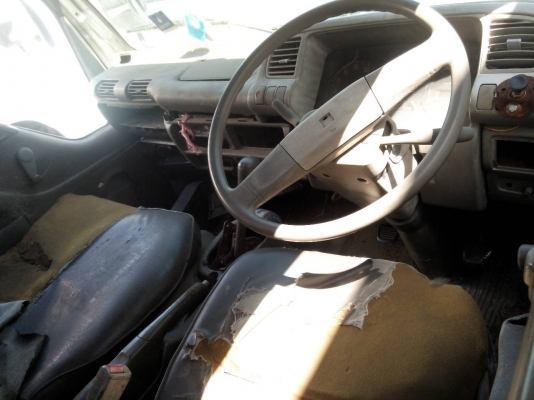 ขายด่วนรถ4ล้อเครือง88แรงปี42รถติดเดิมเครืองดีครั้ชซีสวย