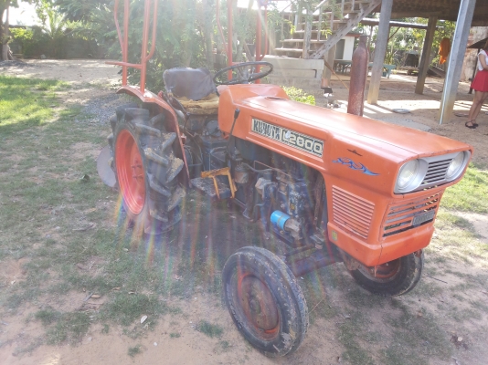 รถไถนา 20 แรง