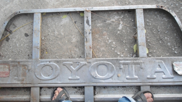 ขายกระบะเลส โตโยต้าม้ากระโดด 5ขอ ขายกระบะเลส โตโยต้าม้ากระโดด 5ขอ