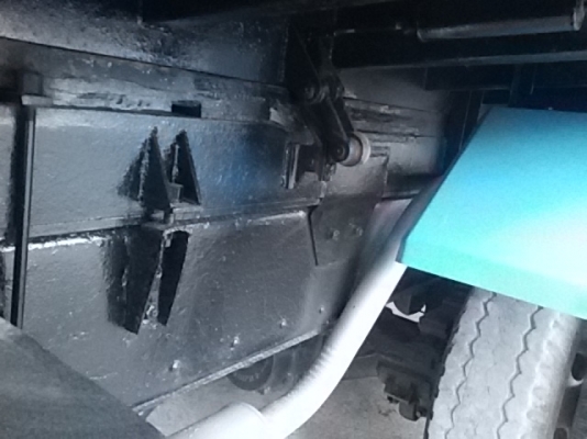 ขาย 10 ล้อ ISUZU ดั้ม 2เพลา ร๊อคกี้ 240 แรง สภาพพร้อมใช้งาน