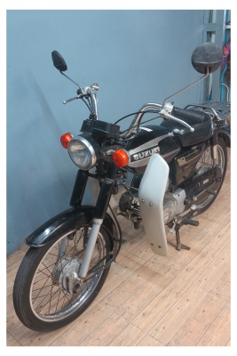 Suzuki K50 ขนาด 50cc บังลมแท้ (เก่าญี่ปุ่น)