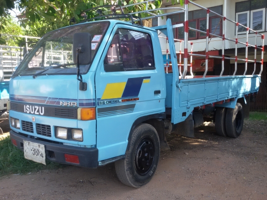 มาใหม่ๆ ขาย 6 ล้อ ISUZU NKR 110 แรงม้า (ลูกค้าขอนแก่นคุณประวิทย์ บุบผาจันทร์ นำเงินสดมาจ่ายรับรถกลับบ้านแล้ว)(รถห้างแท้ เกียร์สั้น ยกหัวได้ กระบะยาว4.30 มาตราฐาน(ดาวน์ 108000บาท) เครื่องแน่นจัด แห้งๆ แรงดีสุดๆ(4BE1ฝาดำ) แซสซีเยี่ยม ขับขี่ง่ายเหมือนกระบะ ร มาใหม่ๆ ขาย 6 ล้อ ISUZU NKR 110 แรงม้า (ลูกค้าขอนแก่นคุณประวิทย์ บุบผาจันทร์ นำเงินสดมาจ่ายรับรถกลับบ้านแล้ว)(รถห้างแท้ เกียร์สั้น ยกหัวได้ กระบะยาว4.30 มาตราฐาน(ดาวน์ 108000บาท) เครื่องแน่นจัด แห้งๆ แรงดีสุดๆ(4BE1ฝาดำ) แซสซีเยี่ยม ขับขี่ง่ายเหมือนกระบะ ร
