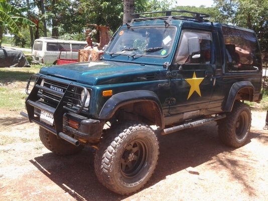 SUZUKI แคริเบียน 1.3 โฟวีล ปี38 ฟรีลอค ยาง 31 แกสแล้วครับ