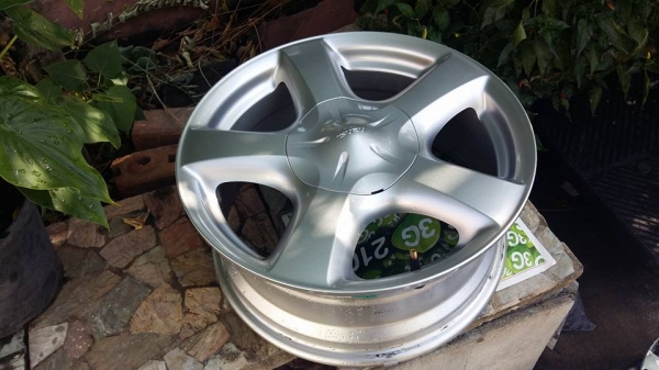 ขายล้อแม็กป้ายแดง dmax 17" สนใจติดต่อเล็กคลองสามครับ 081-3747940 ขายล้อแม็กป้ายแดง dmax 17" สนใจติดต่อเล็กคลองสามครับ 081-3747940