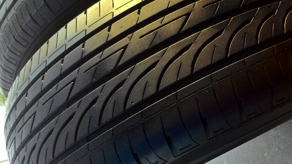 215/60R16 BRIDGESTONE TURANZA ชุด 4 เส้น tel.ไลน์ไอดี 0814273941