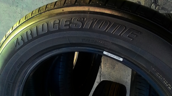 215/60R16 BRIDGESTONE TURANZA ชุด 4 เส้น tel.ไลน์ไอดี 0814273941