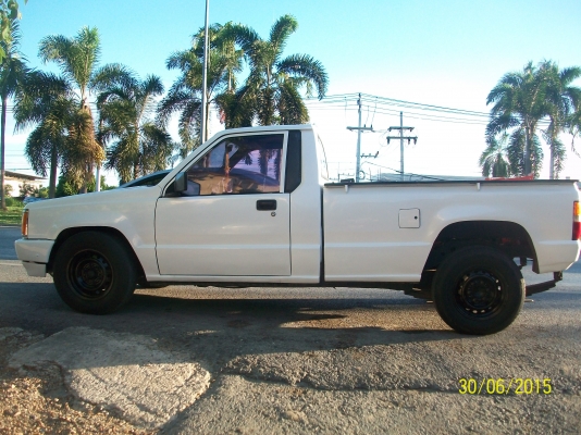 รถยก MITSUBISHI L200   สภาพสวย ช่วงล่างแน่น  พร้อมวิ่งใช้งาน