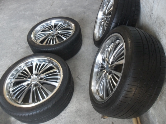 ล้อแม็ก 18นิ้ว 5รู114 พร้อมยาง สวยๆ 4 ล้อ ราคา 8900 บาท ล้อแม็ก 18นิ้ว 5รู114 พร้อมยาง สวยๆ 4 ล้อ ราคา 8900 บาท