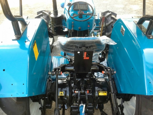 ขายรถไถฟอร์ดนิวฮอแลน AT90   แรงกรองใหญ่ ดันหน้าหางสาม เอกสารอินวอย