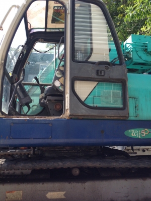 เครน 5 ตัน ตีนตะขาบ