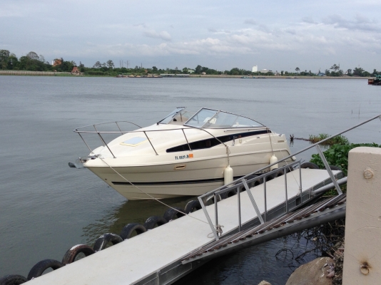 เรือ Bayliner 2355 Ciera ราคาพิเศษ 880,000 ยาแก้เครียดชั้นดี พักผ่อนวันว่างอย่างมีอิสระเสรีบนเรือส่วนตัว เพรียบพร้อมด้วยอุปกรณ์อำนวยความสะดวก