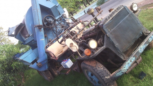 ขายรถนวดข้าวหกล้อหกฟุตเครื่องฮิโน่หกสูบ69000 ขายรถนวดข้าวหกล้อหกฟุตเครื่องฮิโน่หกสูบ69000