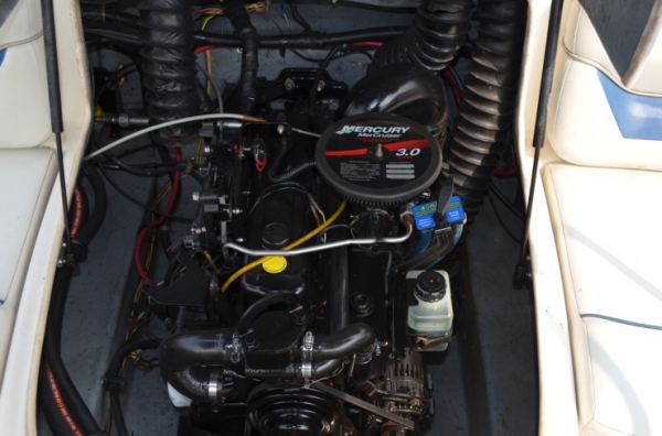 เรือ Bayliner 185 ปี 2004 พร้อม trailer จากอเมริกา เรือดีพร้อมใช้งาน ราคา 430,000 บาท