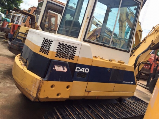 PC40-6 เก่านอกไม่เคยใช้งานในไทย ราคา 400,000 บาท PC40-6 เก่านอกไม่เคยใช้งานในไทย ราคา 400,000 บาท