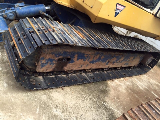 PC40-6 เก่านอกไม่เคยใช้งานในไทย ราคา 400,000 บาท PC40-6 เก่านอกไม่เคยใช้งานในไทย ราคา 400,000 บาท