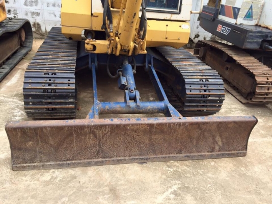 PC40-6 เก่านอกไม่เคยใช้งานในไทย ราคา 400,000 บาท PC40-6 เก่านอกไม่เคยใช้งานในไทย ราคา 400,000 บาท