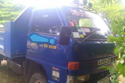 หกล้อ อีซุซุ NPR120ปี41ยาว5ม และ NKR110แรง ดั้ม5คิว สภาพพร้อมใช้งาน ทะเบียน/โอน ขาย2คัน ราคา 590,000บ 2คัน พร้อมขับส่งถึงบ้าน หกล้อ อีซุซุ NPR120ปี41ยาว5ม และ NKR110แรง ดั้ม5คิว สภาพพร้อมใช้งาน ทะเบียน/โอน ขาย2คัน ราคา 590,000บ 2คัน พร้อมขับส่งถึงบ้าน