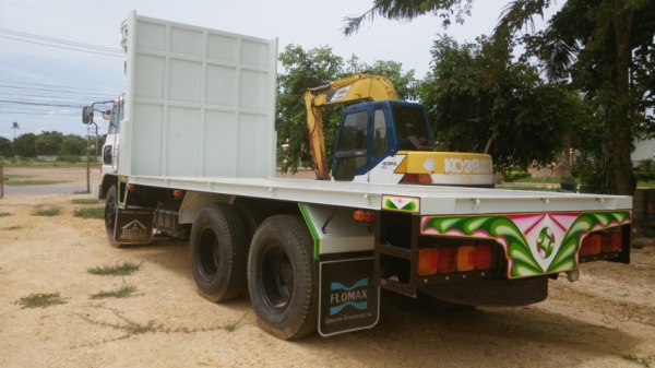 HINO F17 พื้นเรียบ