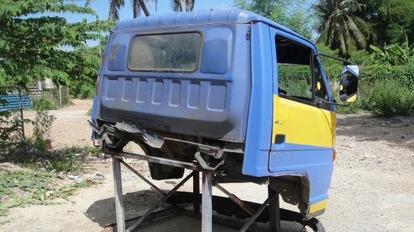 หัวรถ NPR 115 สภาพสวย ขาหน้า ขาหลัง ของครบ ราคาถูก