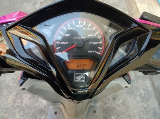 Click 125 i สีชมพูดำ รุ่น Racing Combi ลายStreet รถปลายปี55 สวยๆครับ