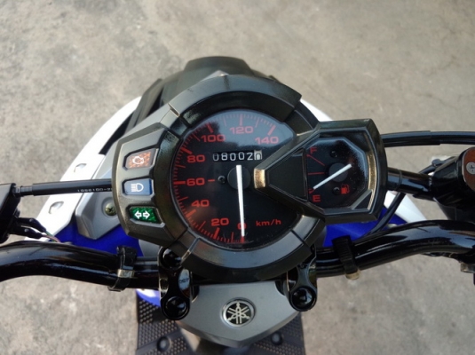 Yamaha TTX สี ขาว-น้ำเงิน หัวฉีดประหยัดน้ำมัน รถปี56 สวยๆเลยครับ