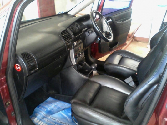 ZAFIRA 7ที่นั้ง สวยหลูหลา TOP สุด เสริมหลังคาเปิดได้ด้วยหลังคาสันลู๊ป