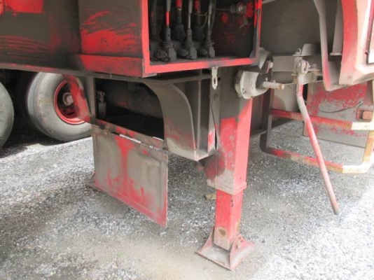 ขายหางเทรลเลอร์ แบบตู้ส่งโค้ก 2 เพลา โลว์เบด ขายหางเทรลเลอร์ แบบตู้ส่งโค้ก 2 เพลา โลว์เบด