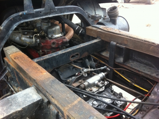 ISUZU 210 เครื่องดี พร้อมใช้ ทะเบียนพร้อมโอน ISUZU 210 เครื่องดี พร้อมใช้ ทะเบียนพร้อมโอน