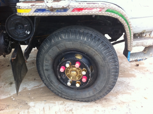 ISUZU 210 เครื่องดี พร้อมใช้ ทะเบียนพร้อมโอน ISUZU 210 เครื่องดี พร้อมใช้ ทะเบียนพร้อมโอน